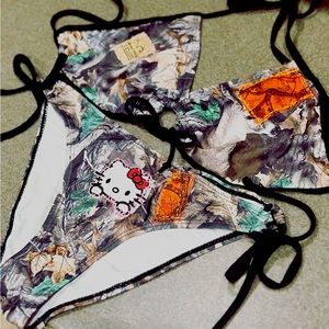 Realtree x Hello Kitty Bikini
